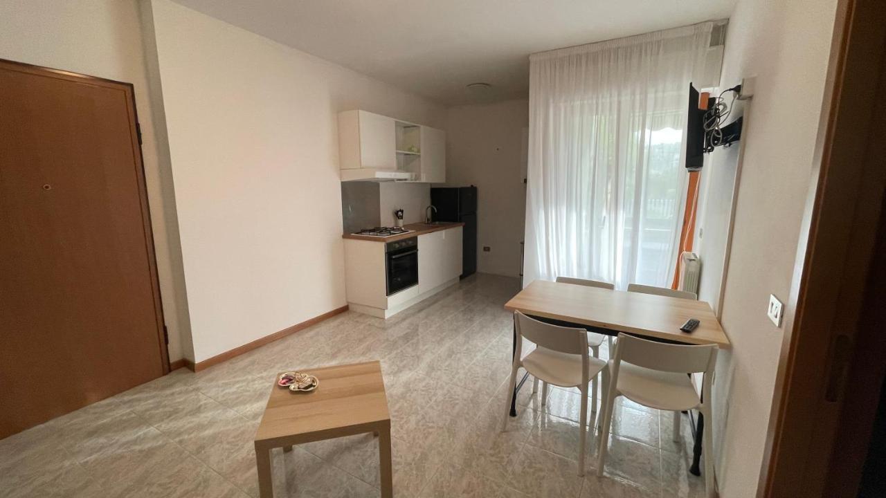 Ferienwohnung Lulit Garden east Tortoreto Exterior foto